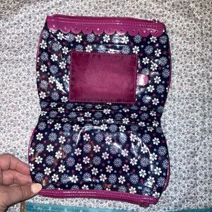 Vera Bradley Frill Makeup Case